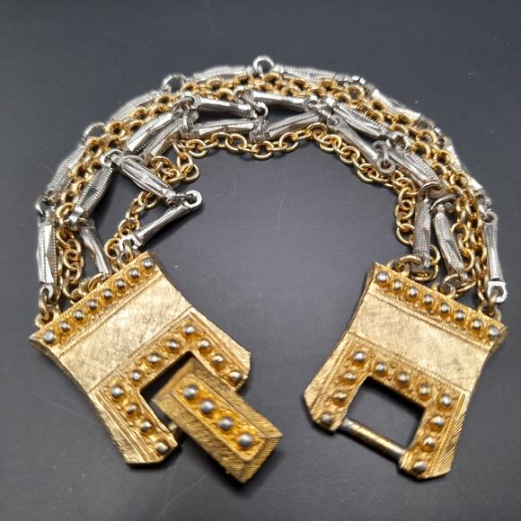 Vintage CELEBRITY Gold Silver Tone Chain Design, Designer Signed, 1960s, 7 1/8" - Picture 1 of 14